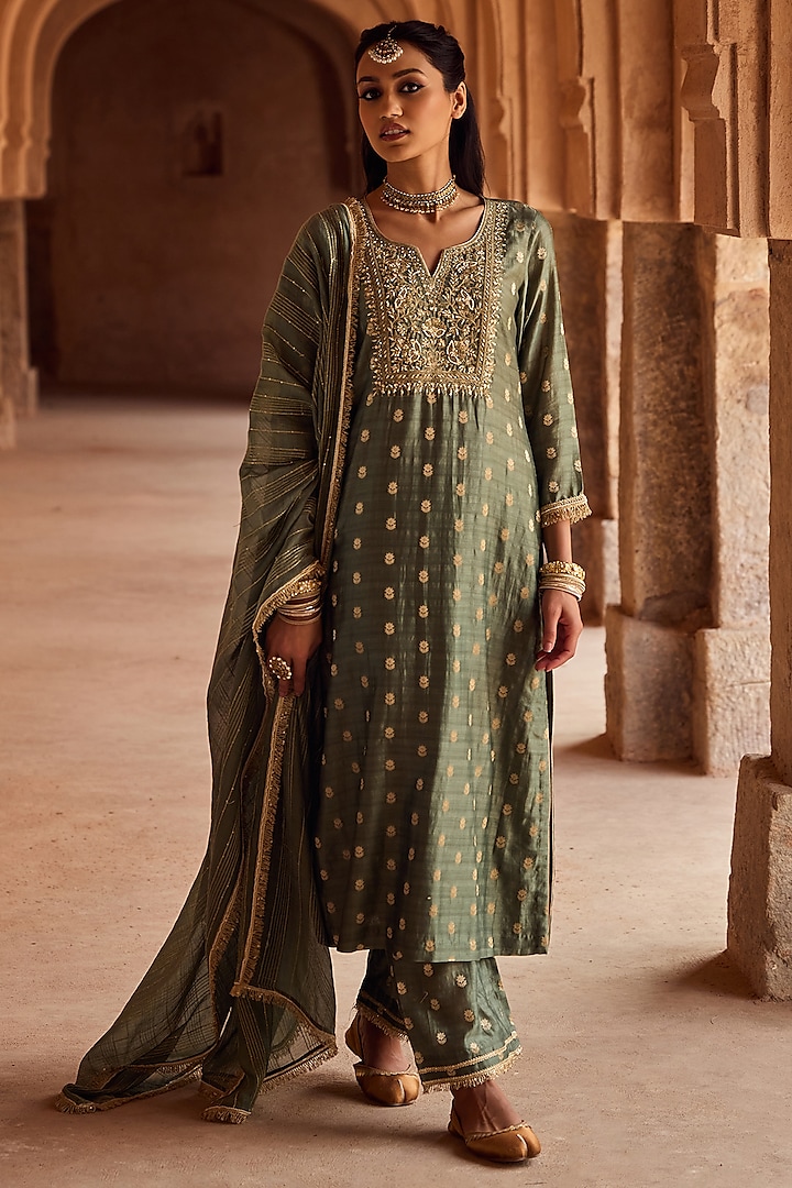 Sage Green Silk Chanderi & Banaras Silk Chanderi Zari Embroidered Kurta Set by Kritika Dawar at Pernia's Pop Up Shop