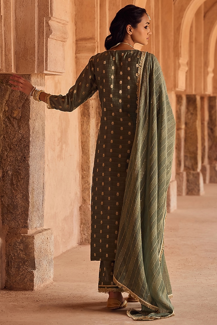 Sage Green Silk Chanderi & Banaras Silk Chanderi Zari Embroidered Kurta Set by Kritika Dawar at Pernia's Pop Up Shop