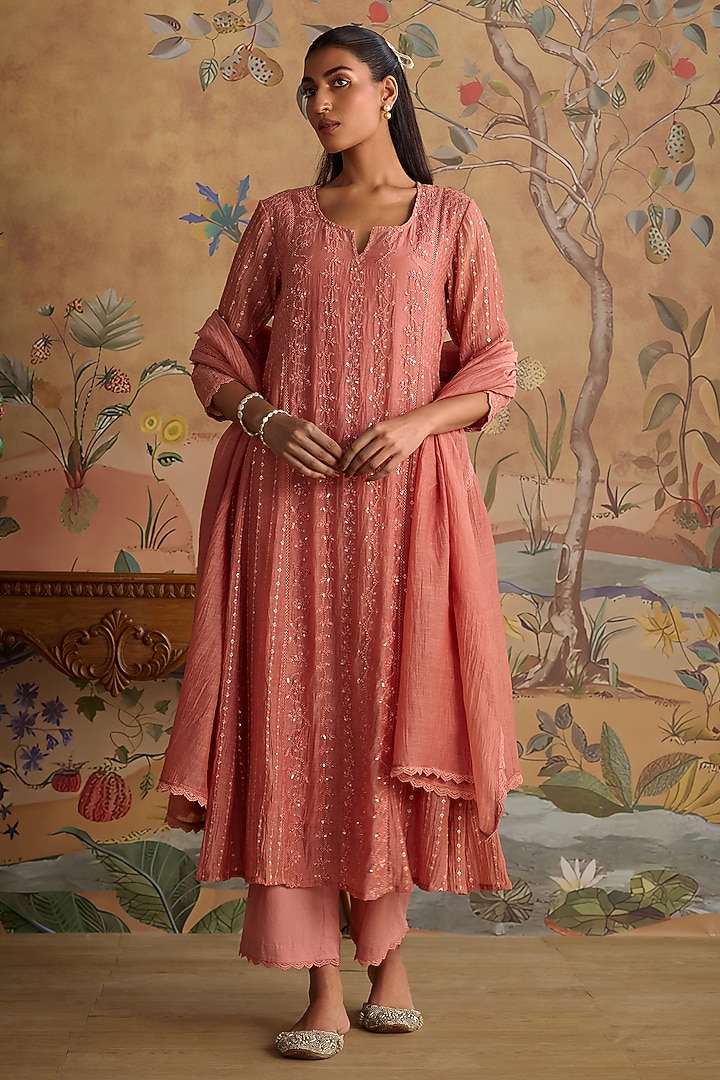 Blush Pink Chanderi Thread Embroidered A-Line Kurta Set by Kritika Dawar at Pernia's Pop Up Shop