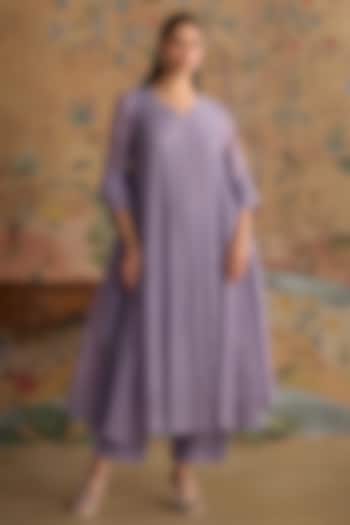 Violet Chanderi Thread Embroidered A-Line Kurta Set by Kritika Dawar at Pernia's Pop Up Shop