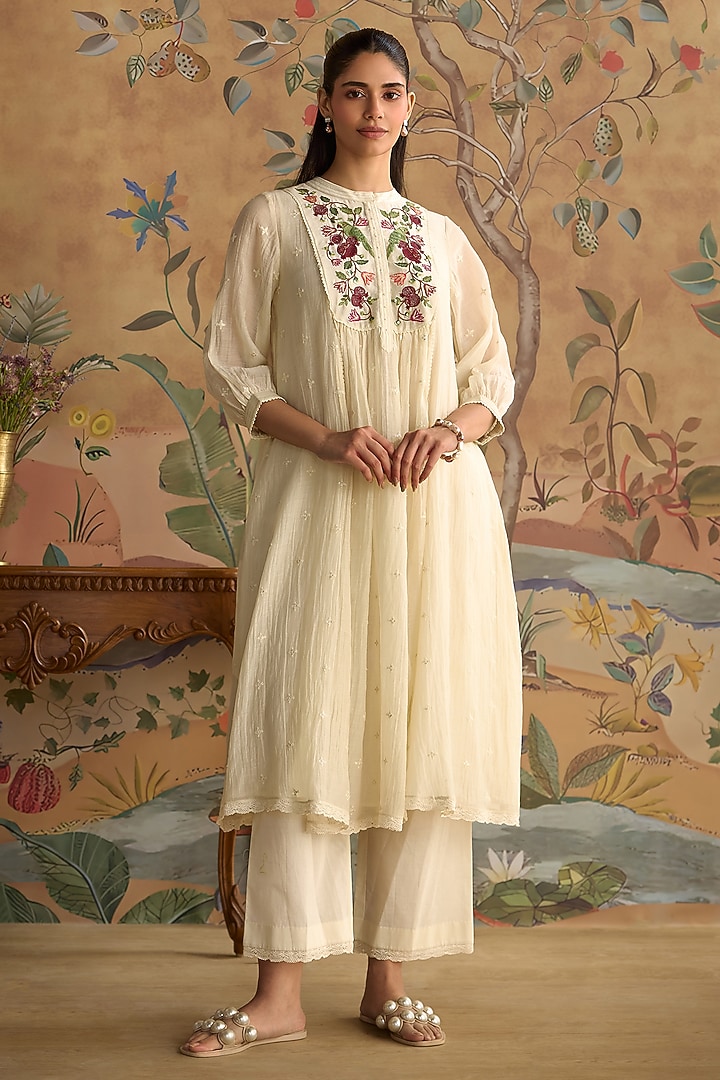 Ivory Chanderi Thread Embroidered Gathered Tunic Set by Kritika Dawar at Pernia's Pop Up Shop
