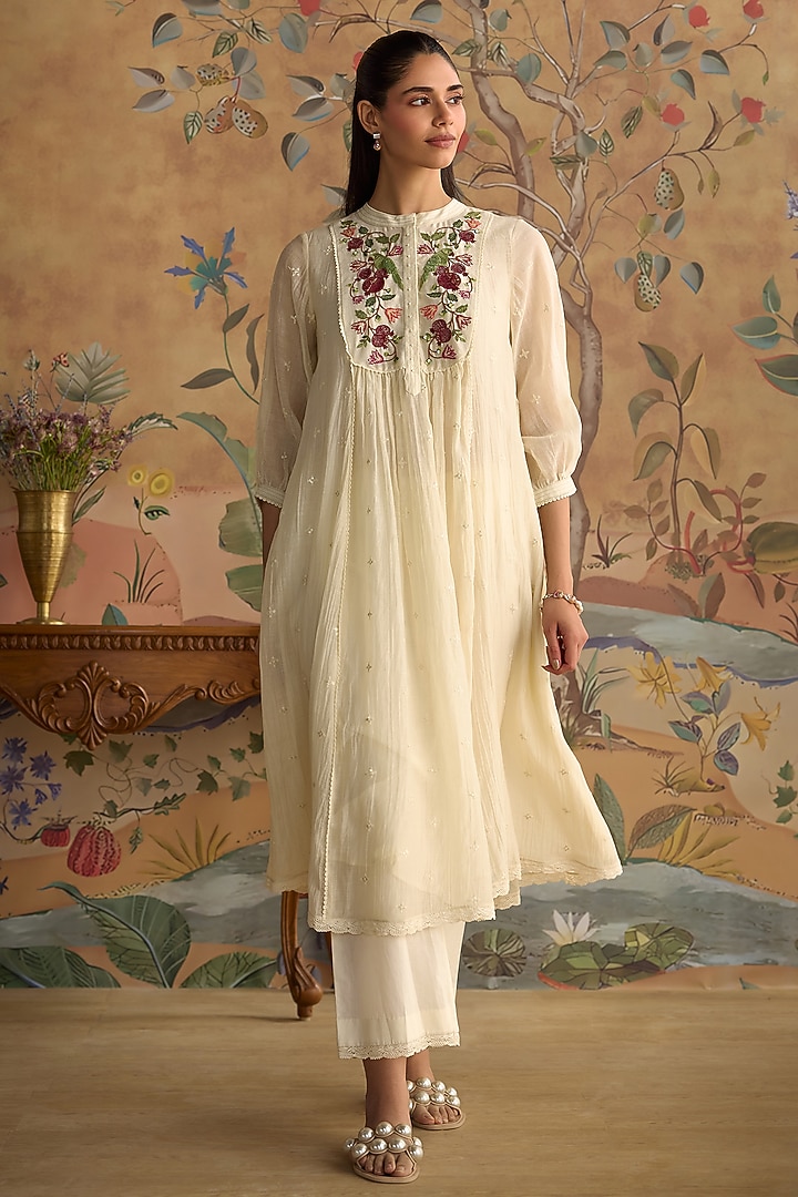 Ivory Chanderi Thread Embroidered Gathered Tunic Set by Kritika Dawar at Pernia's Pop Up Shop