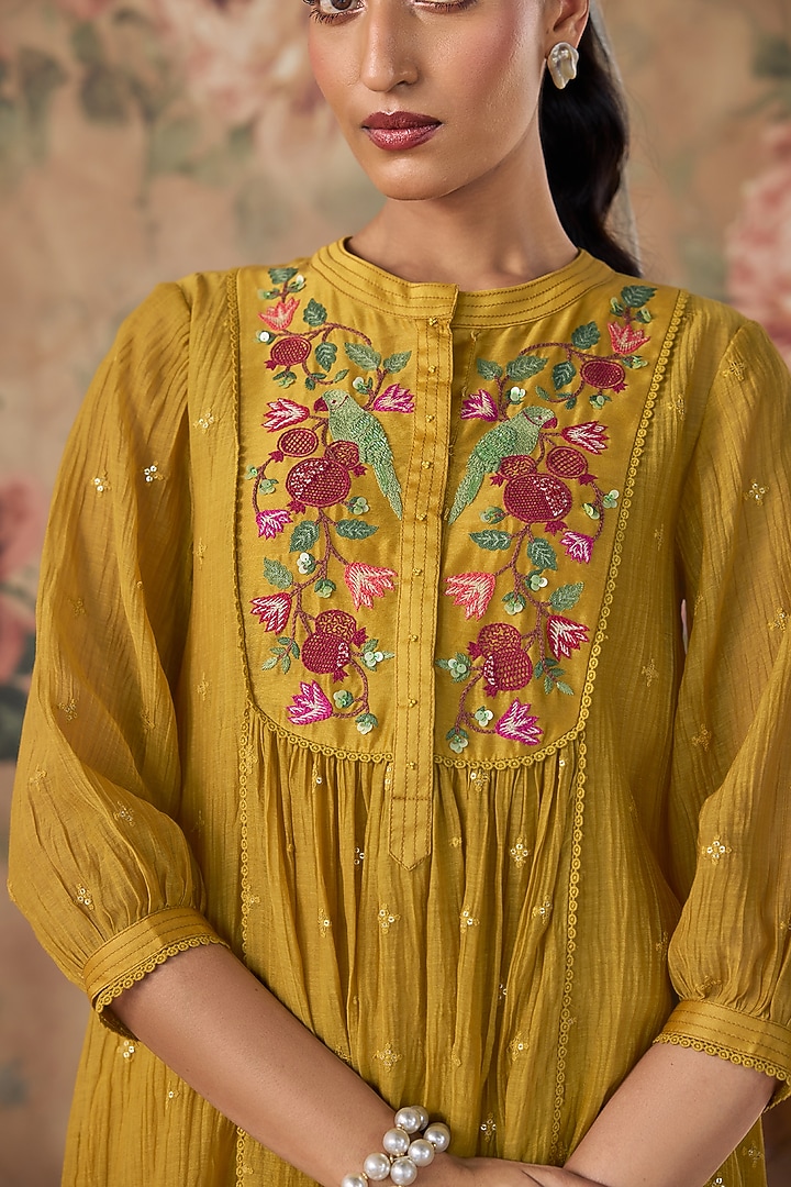 Yellow Chanderi Thread Embroidered Gathered Tunic Set by Kritika Dawar at Pernia's Pop Up Shop