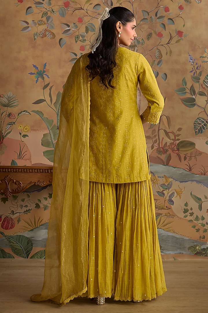 Yellow Silk Chanderi Gharara Set by Kritika Dawar at Pernia's Pop Up Shop