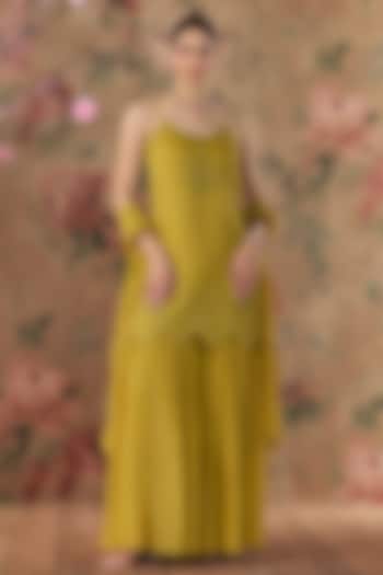Yellow Chanderi Hand Embroidered Gharara Set by Kritika Dawar at Pernia's Pop Up Shop
