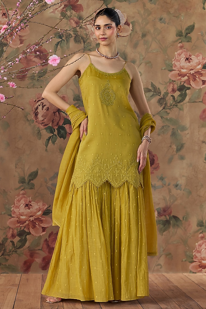 Yellow Chanderi Hand Embroidered Gharara Set by Kritika Dawar at Pernia's Pop Up Shop