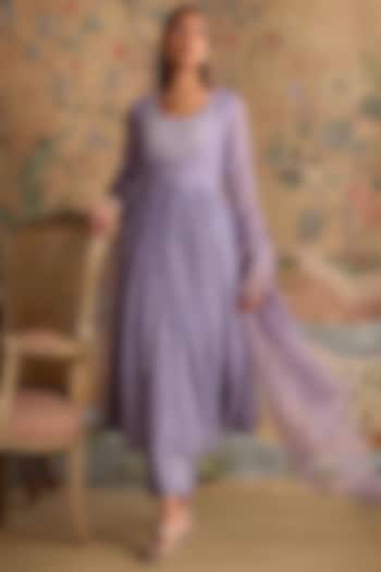 Violet Chanderi Thread Embroidered Party Wear Anarkali Set by Kritika Dawar at Pernia's Pop Up Shop
