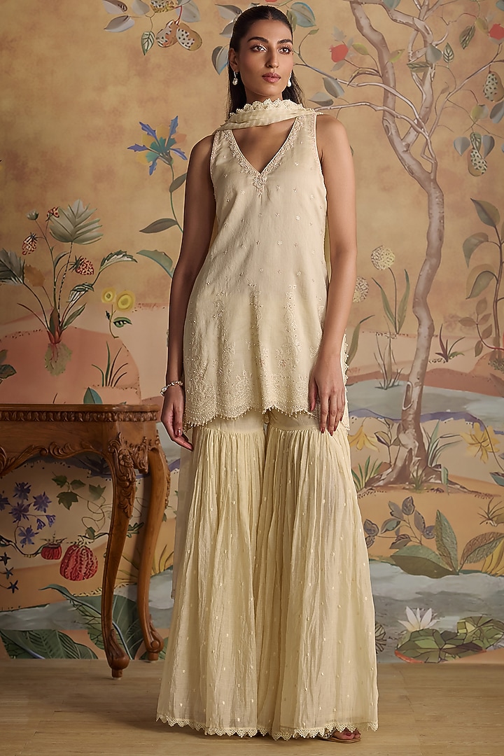 Ivory Chanderi Floral Embroidered Gharara Set by Kritika Dawar at Pernia's Pop Up Shop