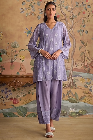 Violet Chanderi Floral Embroidered A-Line Kurta Set by Kritika Dawar