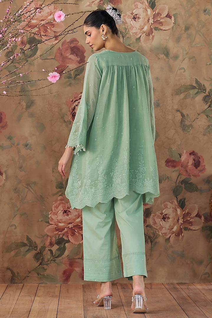 Mint Green Chanderi Floral Embroidered A-Line Kurta Set by Kritika Dawar at Pernia's Pop Up Shop