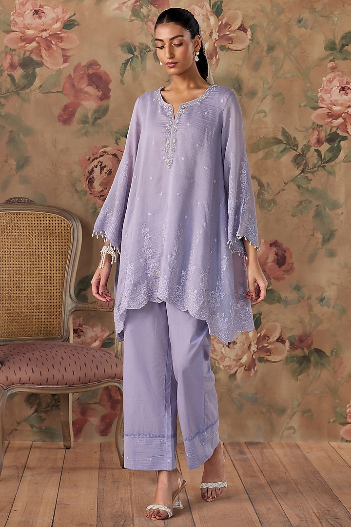 Violet Chanderi Embroidered Flowy Co-Ord Set by Kritika Dawar at Pernia's Pop Up Shop