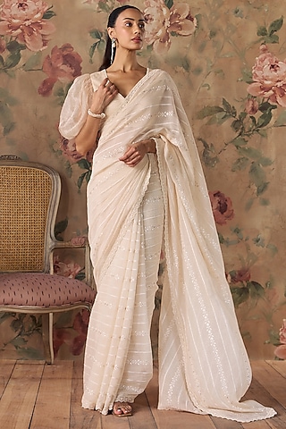 Ivory Chanderi Floral Embroidered Saree Set by Kritika Dawar