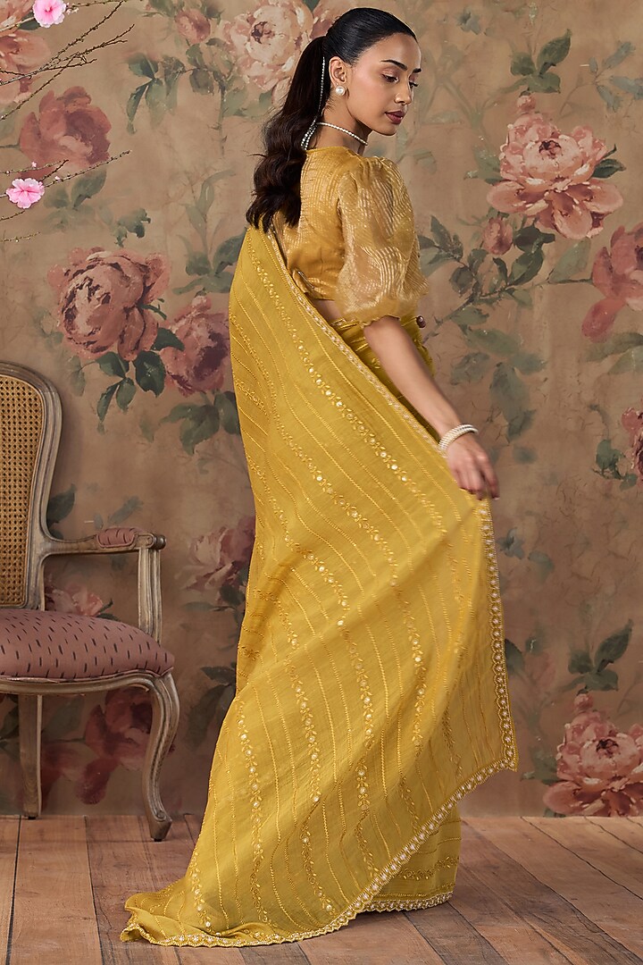 Yellow Chanderi Floral Embroidered Wedding Saree Set by Kritika Dawar at Pernia's Pop Up Shop