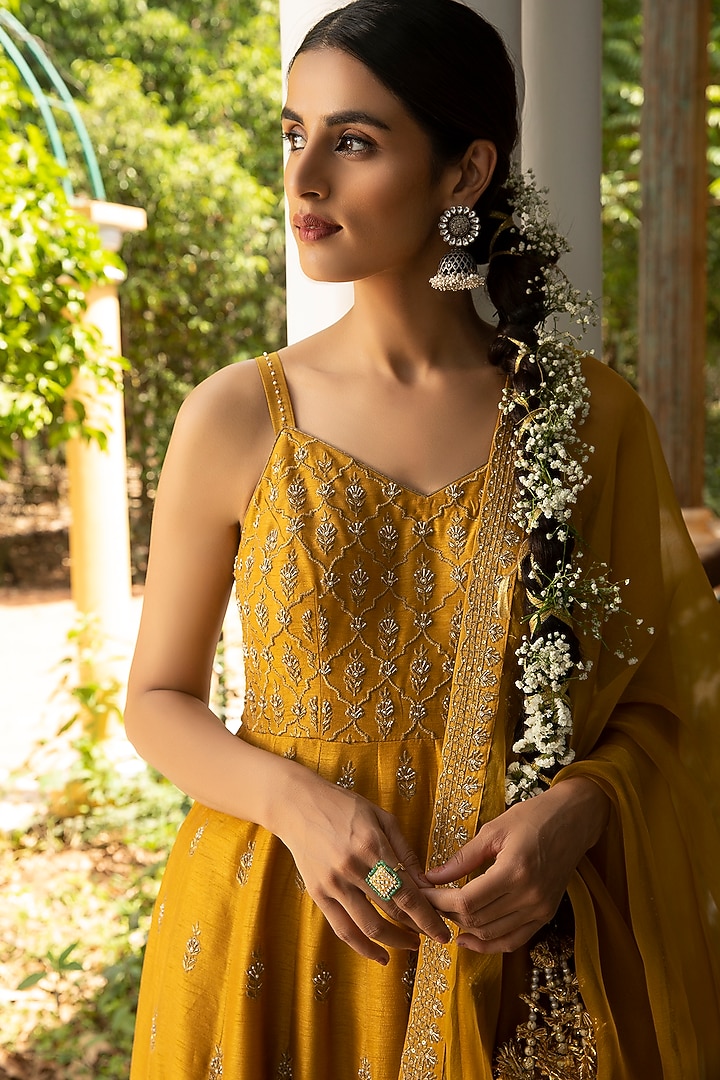 Mustard Embroidered Wedding Anarkali Set by Kritika Dawar at Pernia's Pop Up Shop