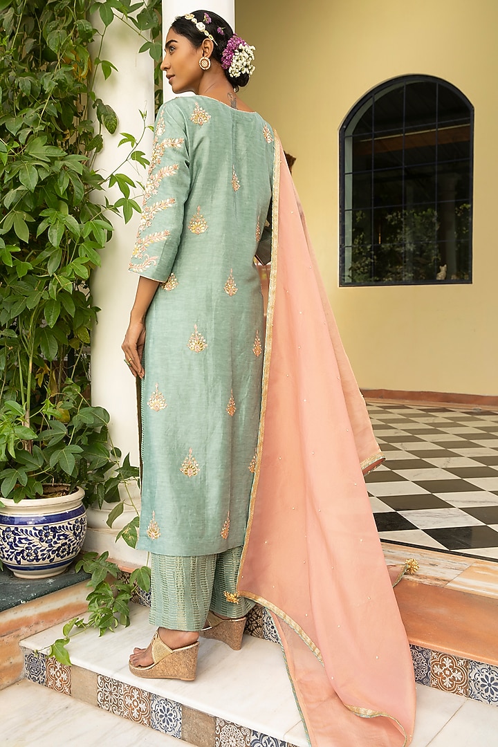 Blue Linen Silk Kurta Set by Kritika Dawar at Pernia's Pop Up Shop