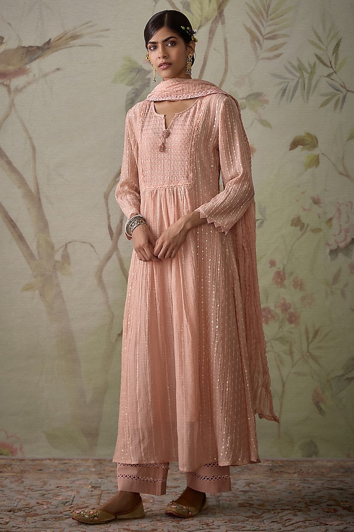 Pink Chanderi Hand Embroidered A-Line Kurta Set by Kritika Dawar at Pernia's Pop Up Shop