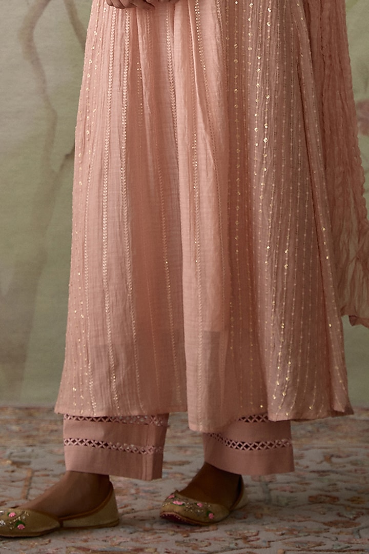 Pink Chanderi Hand Embroidered A-Line Kurta Set by Kritika Dawar at Pernia's Pop Up Shop