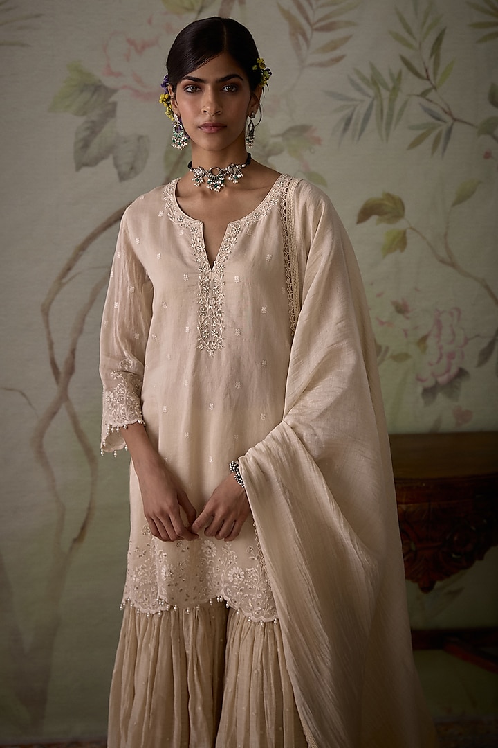 Ivory Chanderi Thread Embroidered Gharara Set by Kritika Dawar at Pernia's Pop Up Shop