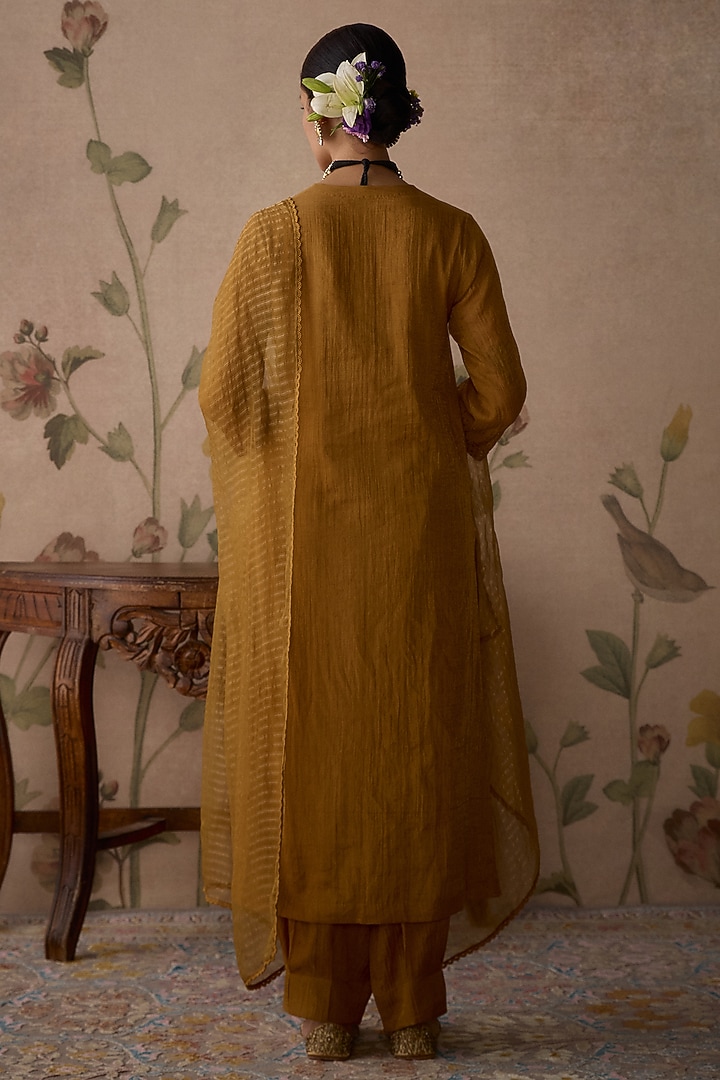 Mustard Tissue Sequins Embroidered Kurta Set by Kritika Dawar at Pernia's Pop Up Shop