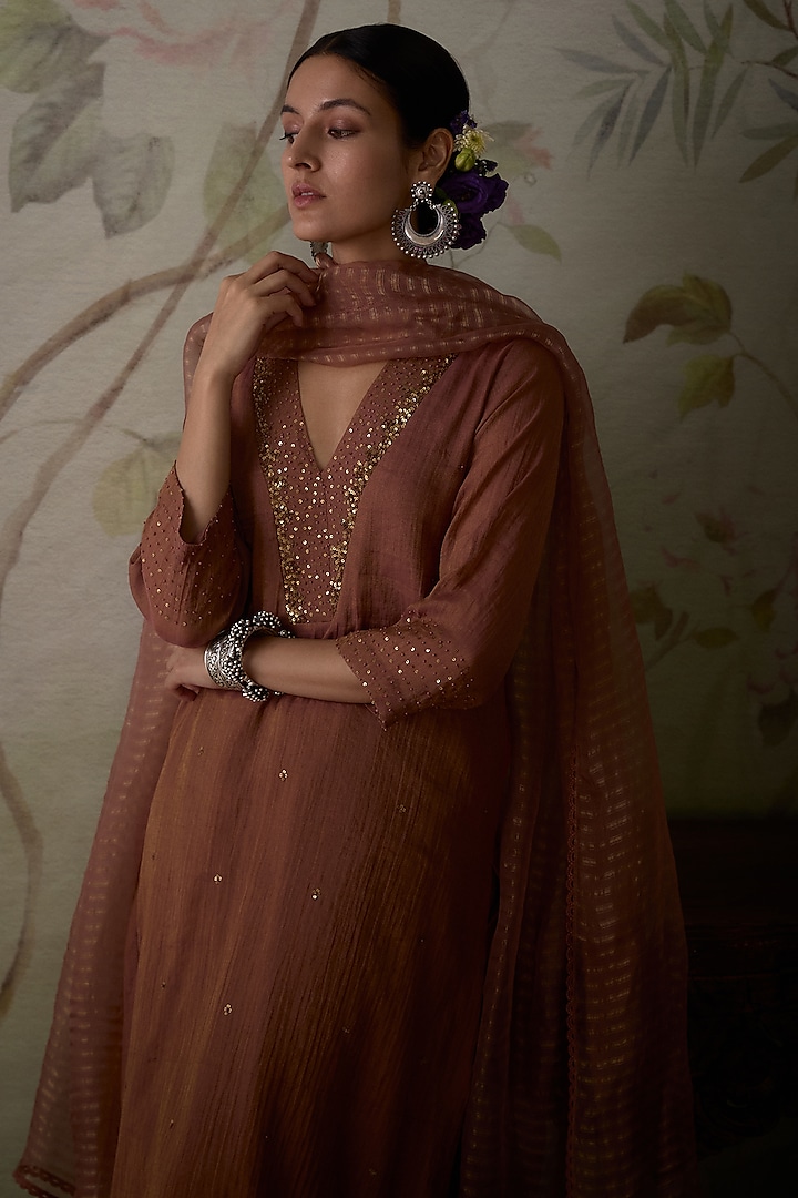 Blush Pink Tissue Sequins Embroidered Kurta Set by Kritika Dawar at Pernia's Pop Up Shop