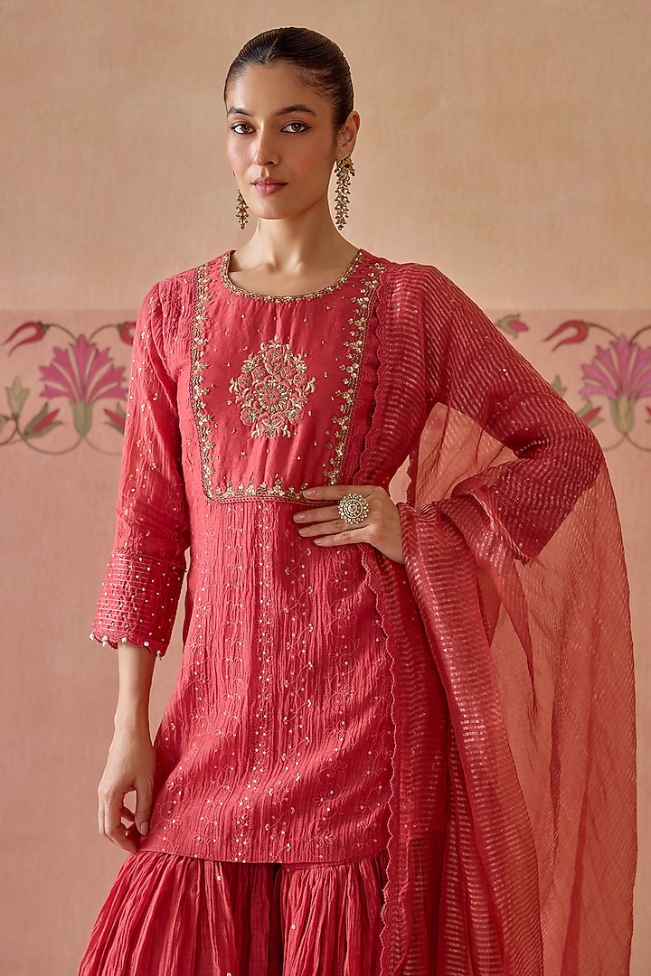 Coral Chanderi Zari Embroidered Gharara Set by Kritika Dawar at Pernia's Pop Up Shop
