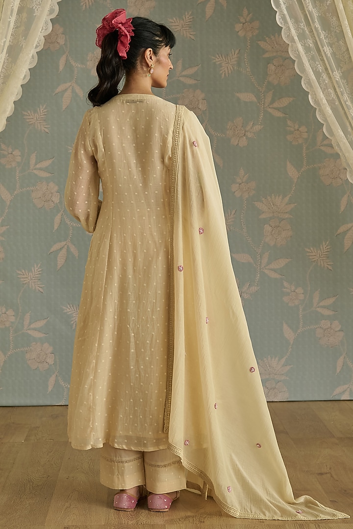 Ivory Chanderi Hand Embroidered A-Line Kurta Set by Kritika Dawar at Pernia's Pop Up Shop