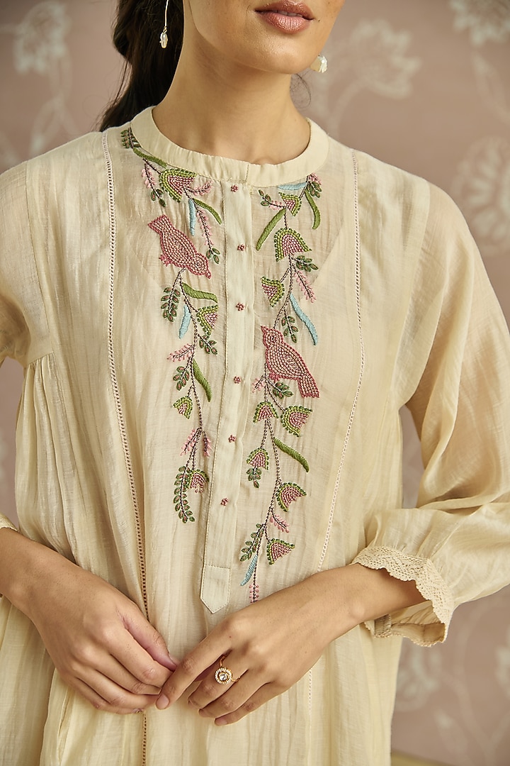 Ivory Chanderi Hand Embroidered Co-Ord Set by Kritika Dawar at Pernia's Pop Up Shop