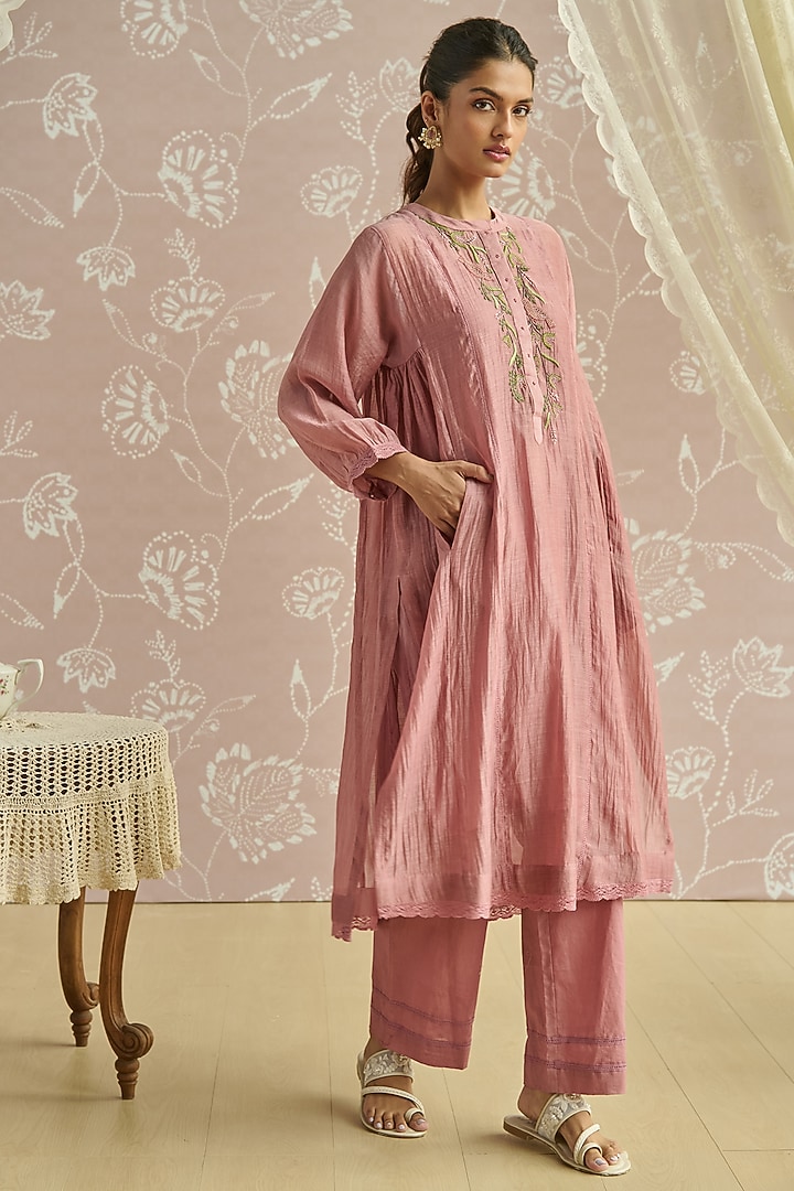 Blush Chanderi Hand Embroidered Co-Ord Set by Kritika Dawar at Pernia's Pop Up Shop