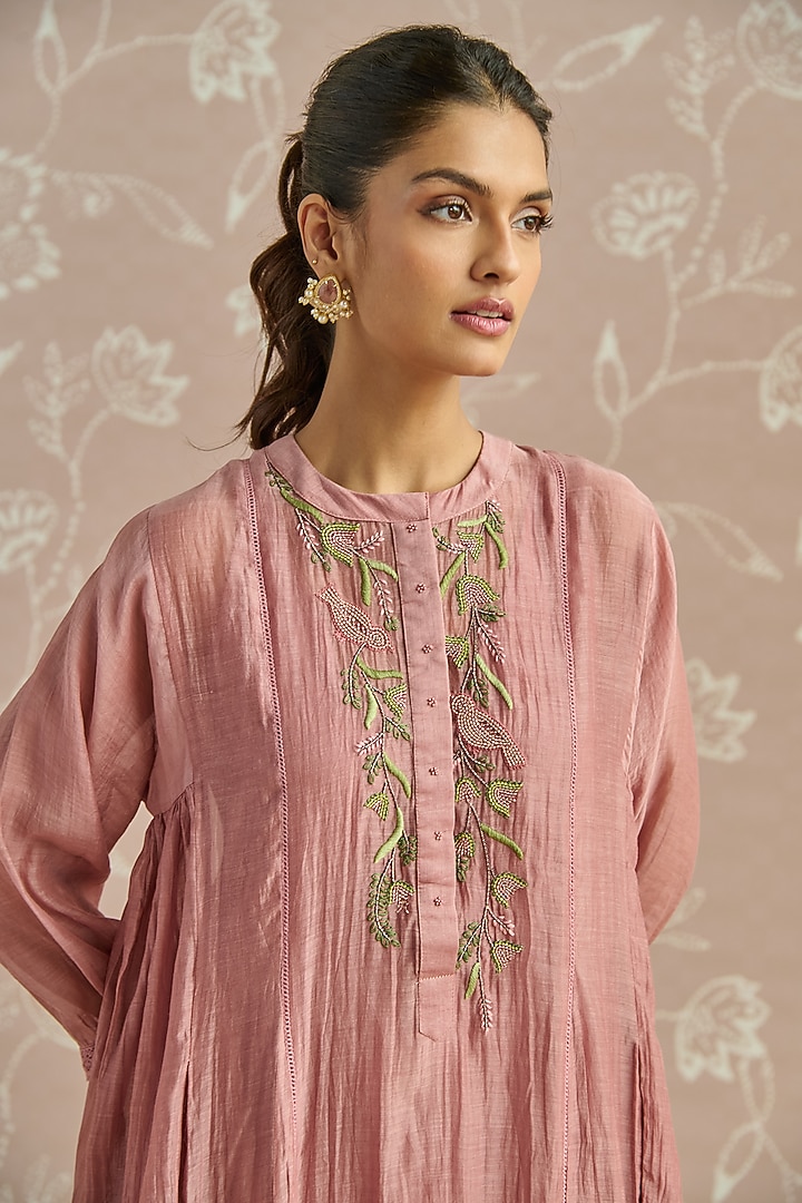 Blush Chanderi Hand Embroidered Co-Ord Set by Kritika Dawar at Pernia's Pop Up Shop