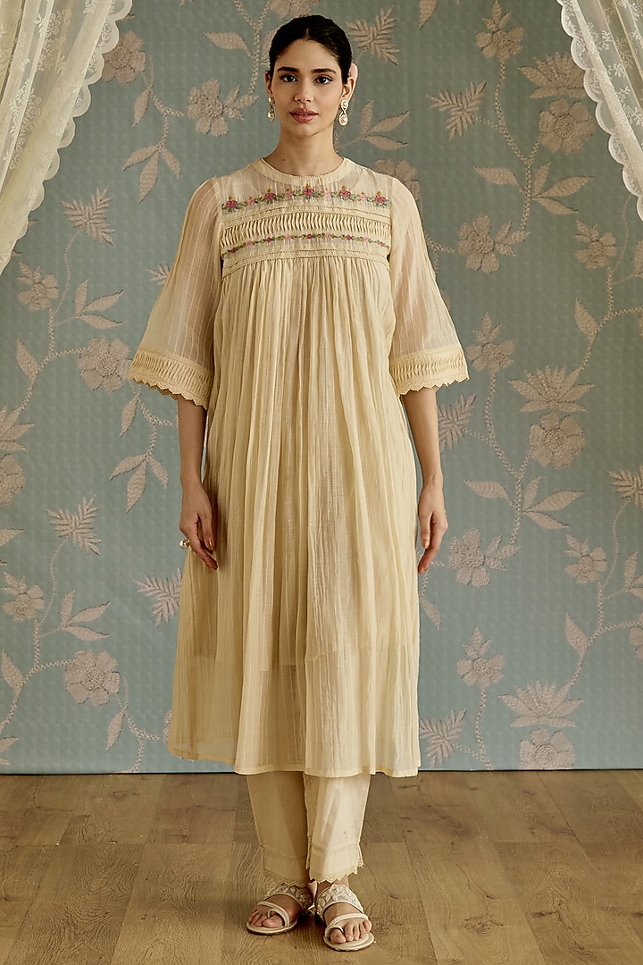 Ivory Chanderi Hand Embroidered Tunic Set by Kritika Dawar at Pernia's Pop Up Shop