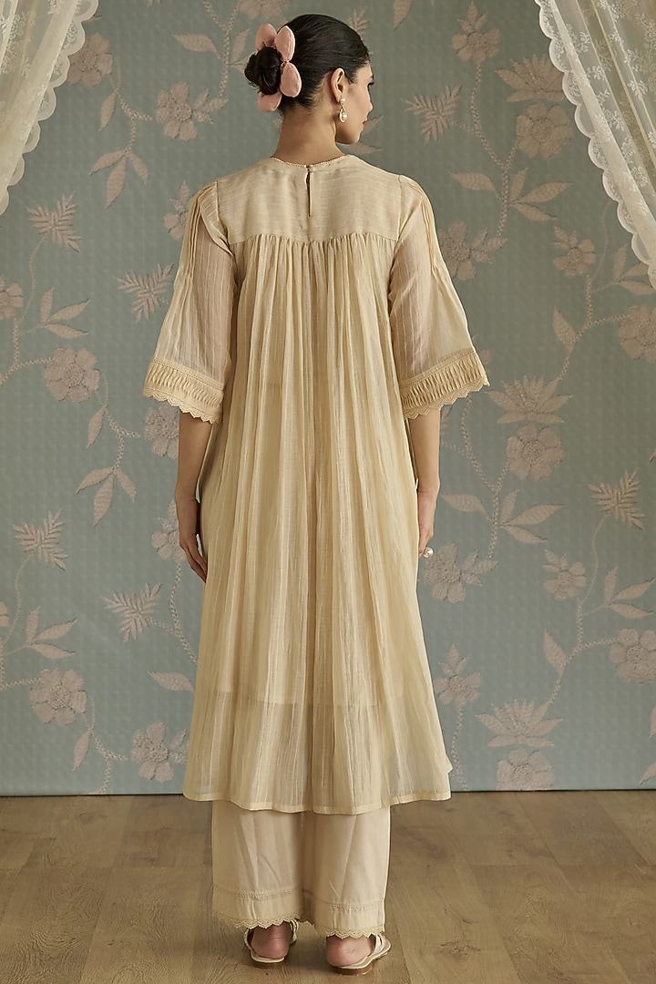 Ivory Chanderi Hand Embroidered Tunic Set by Kritika Dawar at Pernia's Pop Up Shop