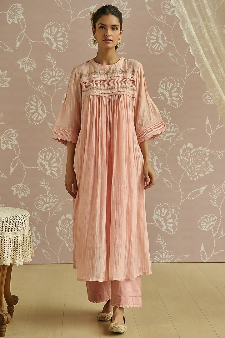 Pink Chanderi Hand Embroidered Tunic Set by Kritika Dawar at Pernia's Pop Up Shop