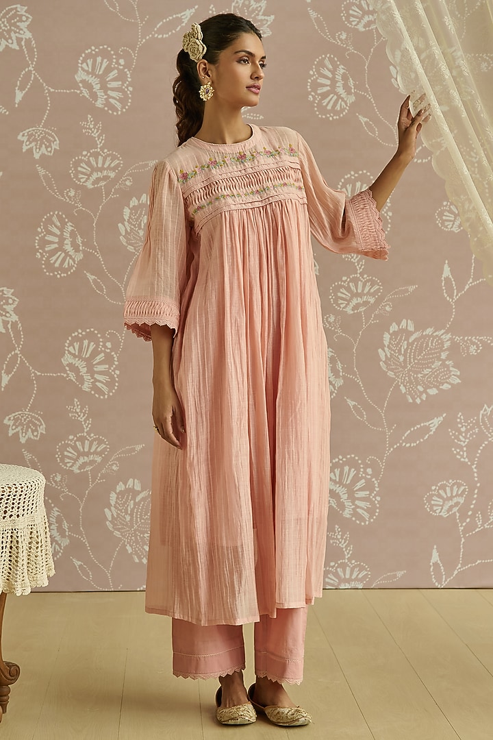 Pink Chanderi Hand Embroidered Tunic Set by Kritika Dawar at Pernia's Pop Up Shop