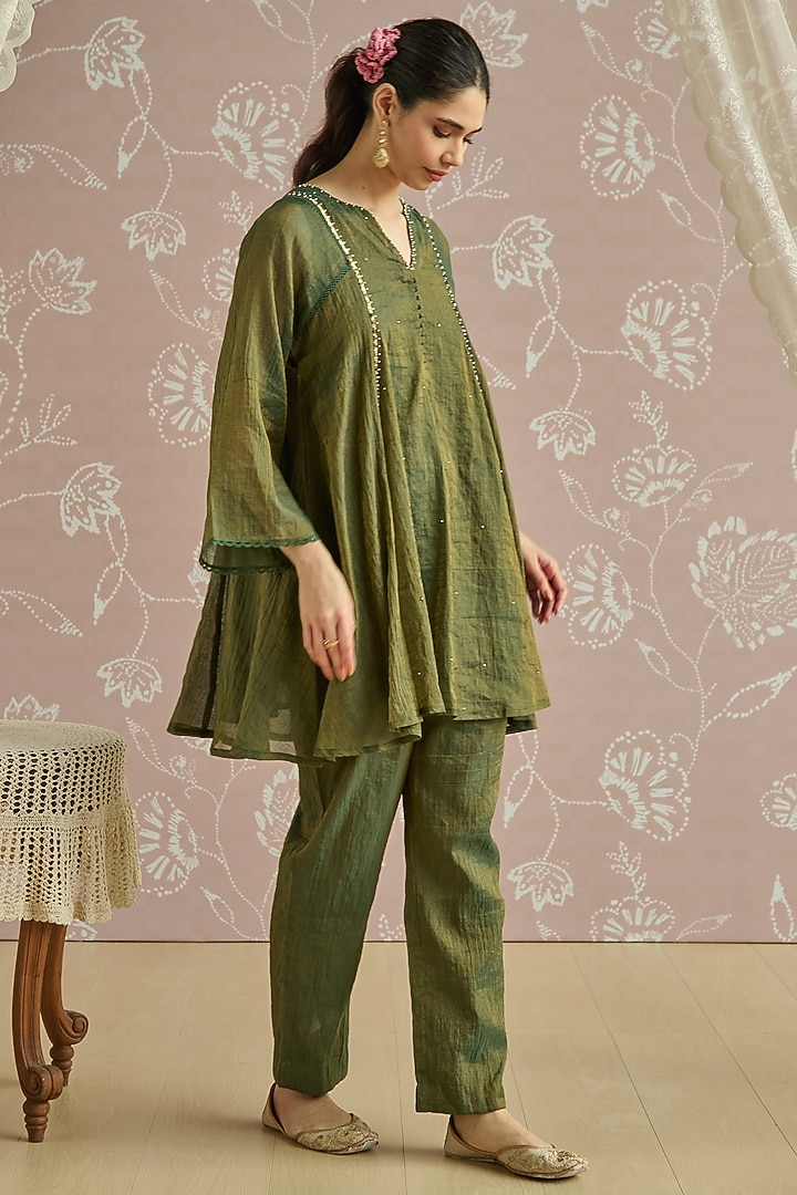 Teal Tissue Hand Embellished Co-Ord Set by Kritika Dawar at Pernia's Pop Up Shop