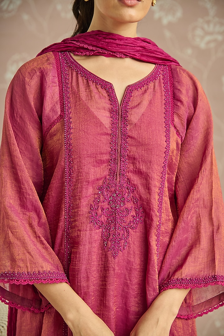Magenta Tissue Hand Embroidered A-Line Kurta Set by Kritika Dawar at Pernia's Pop Up Shop