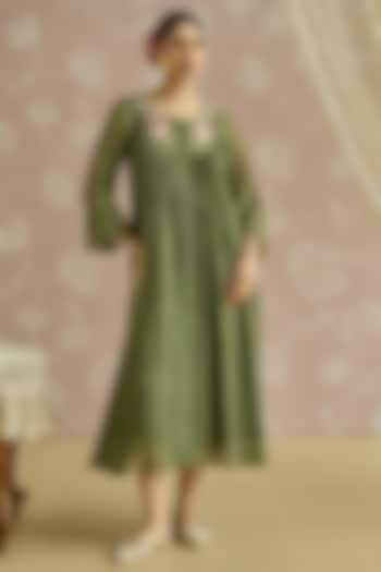 Green Chanderi Embroidered Tunic by Kritika Dawar at Pernia's Pop Up Shop