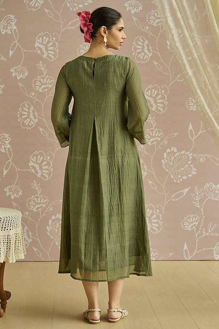 Green Chanderi Embroidered Tunic by Kritika Dawar at Pernia's Pop Up Shop