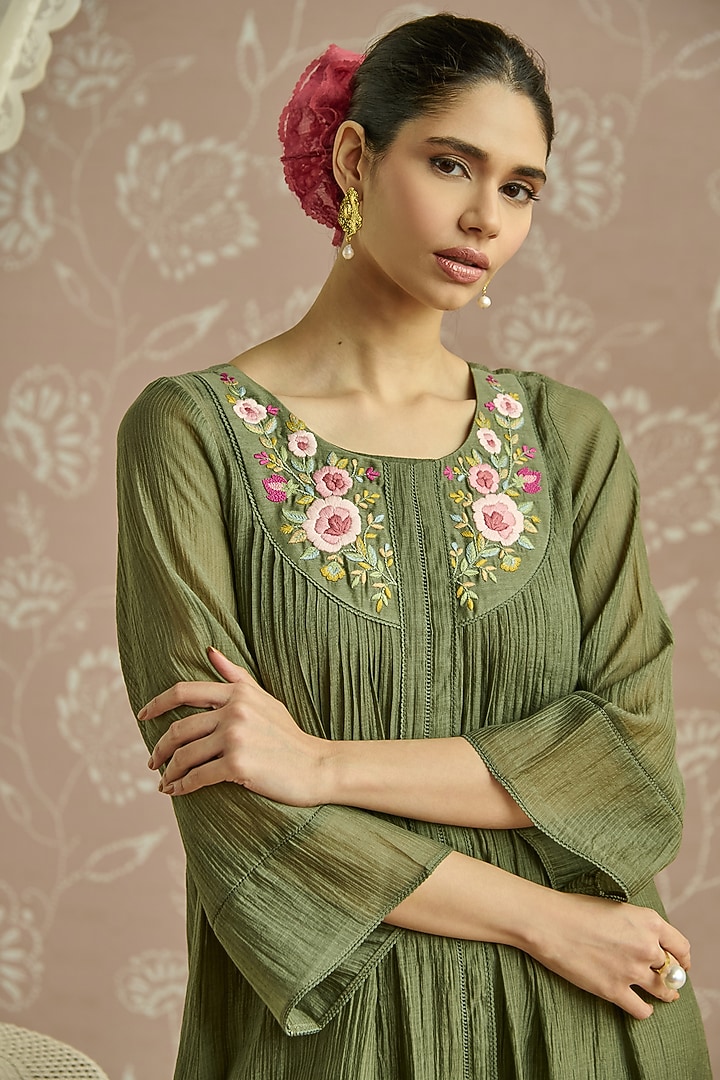 Green Chanderi Embroidered Tunic by Kritika Dawar at Pernia's Pop Up Shop