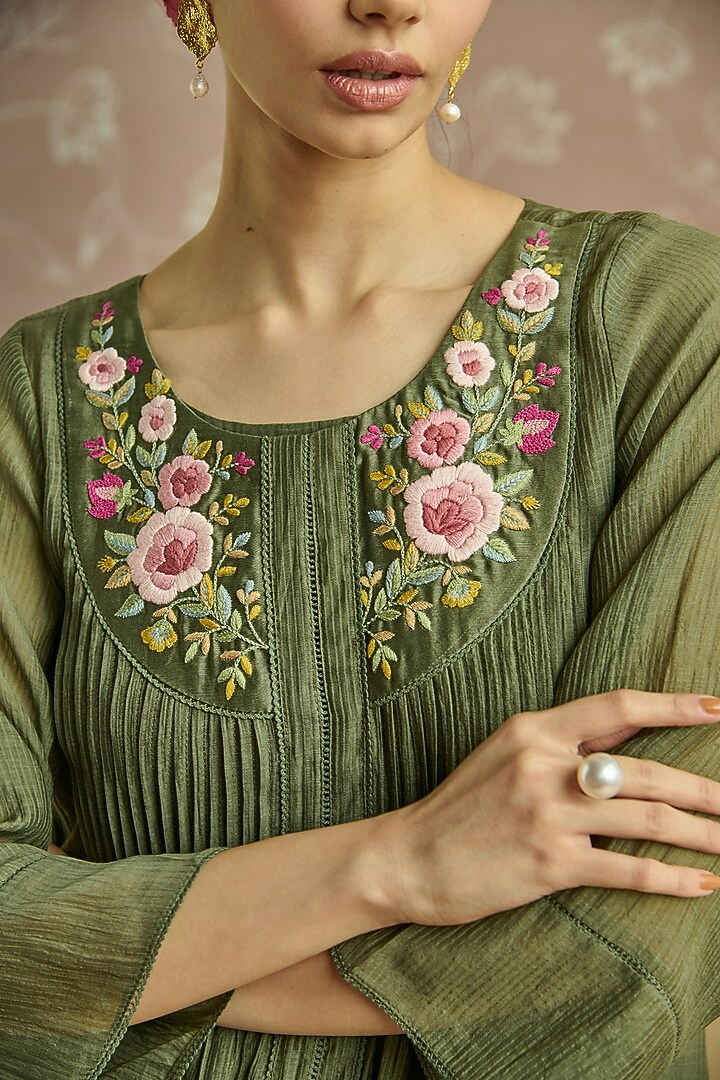 Green Chanderi Embroidered Tunic by Kritika Dawar at Pernia's Pop Up Shop