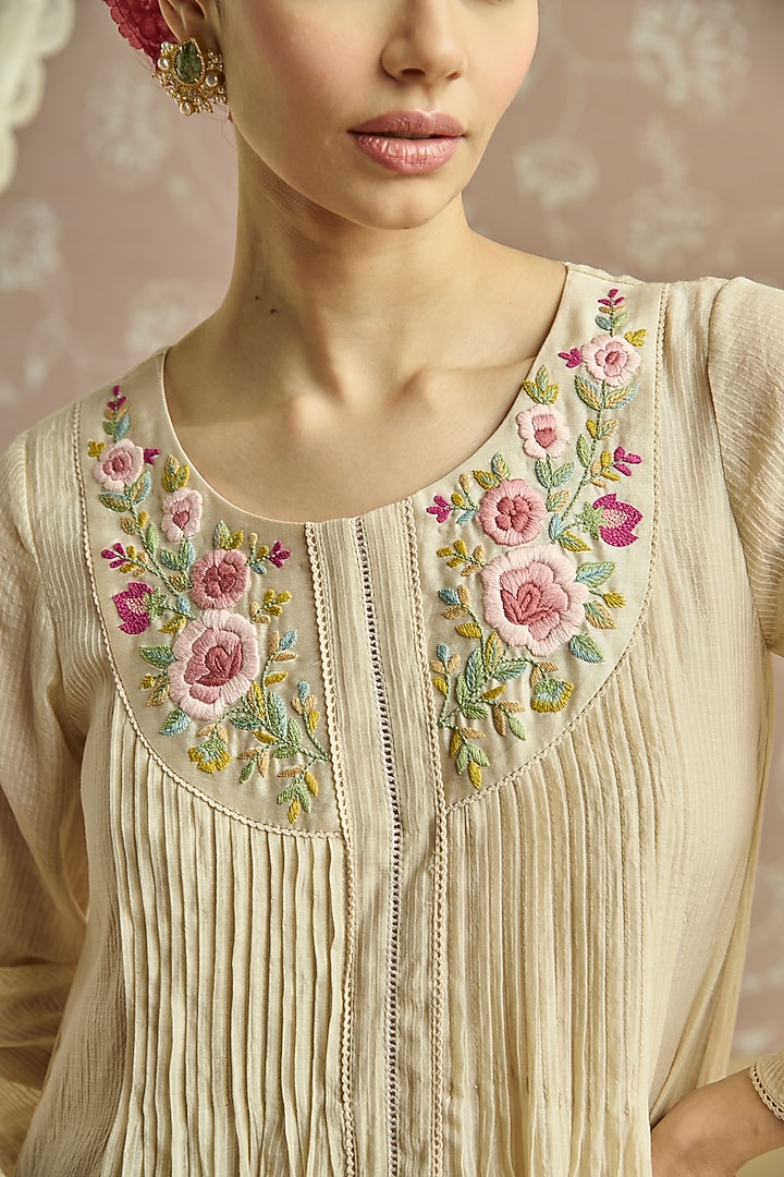 Ivory Chanderi Embroidered Tunic by Kritika Dawar at Pernia's Pop Up Shop
