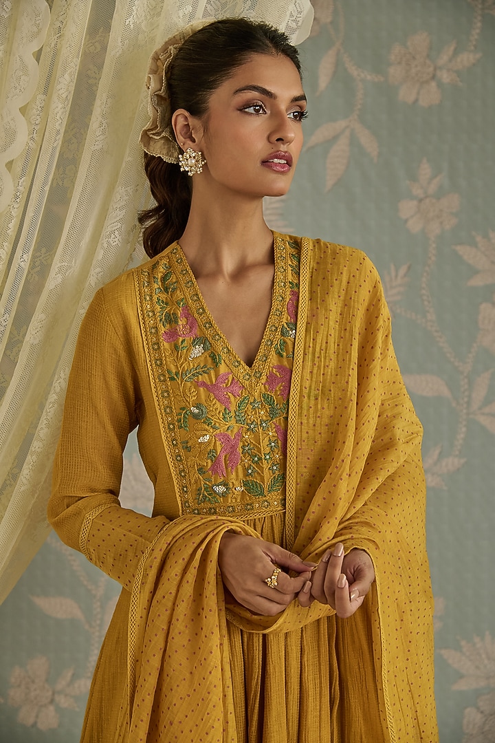 Mustard Chanderi Hand Embroidered A-Line Gathered Kurta Set by Kritika Dawar at Pernia's Pop Up Shop