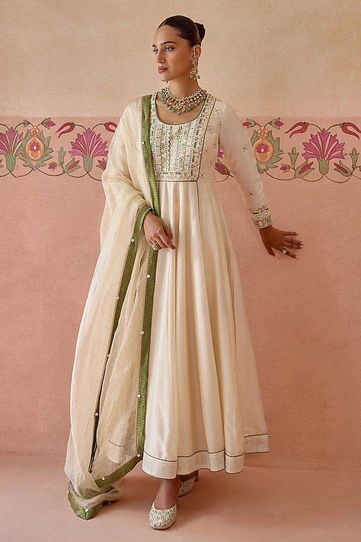 Ivory Silk Mirror Embroidered Wedding Anarkali Set by Kritika Dawar at Pernia's Pop Up Shop