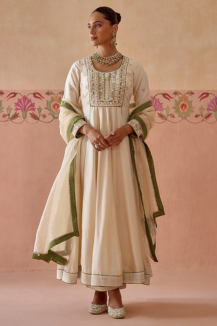 Ivory Silk Mirror Embroidered Wedding Anarkali Set by Kritika Dawar at Pernia's Pop Up Shop
