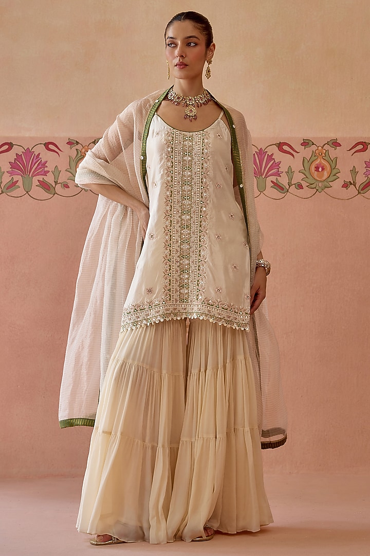 Ivory Chinon Thread Embroidered Gharara Set by Kritika Dawar at Pernia's Pop Up Shop