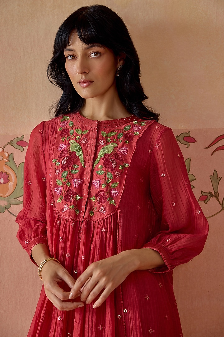 Coral Chanderi Hand Embroidered Gathered Tunic Set by Kritika Dawar at Pernia's Pop Up Shop