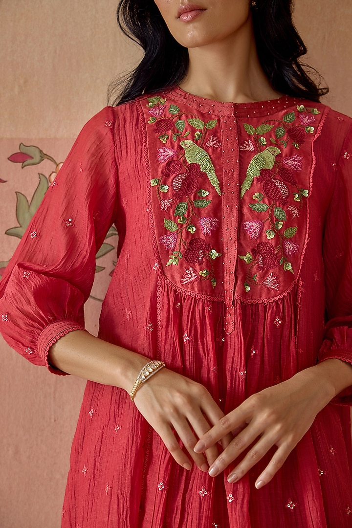 Coral Chanderi Hand Embroidered Gathered Tunic Set by Kritika Dawar at Pernia's Pop Up Shop