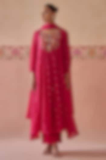 Magenta Chanderi Hand Embroidered Gathered Kurta Set by Kritika Dawar at Pernia's Pop Up Shop