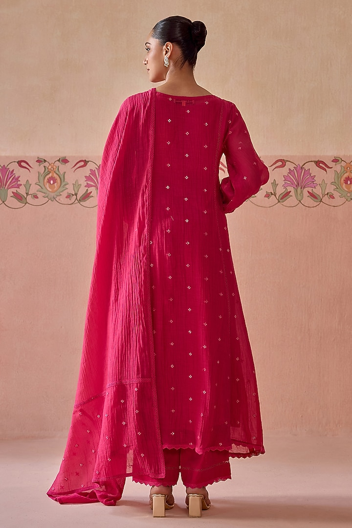 Magenta Chanderi Hand Embroidered Gathered Kurta Set by Kritika Dawar at Pernia's Pop Up Shop