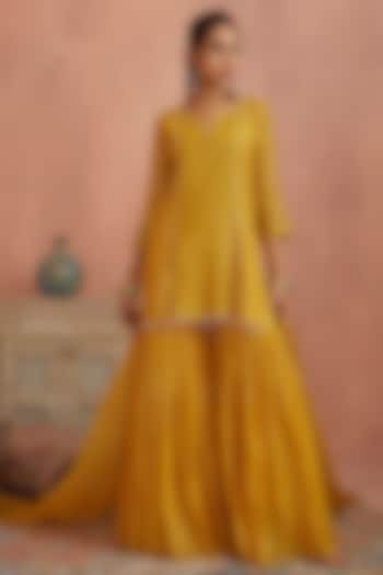 Yellow Chanderi Gharara Set by Kritika Dawar at Pernia's Pop Up Shop