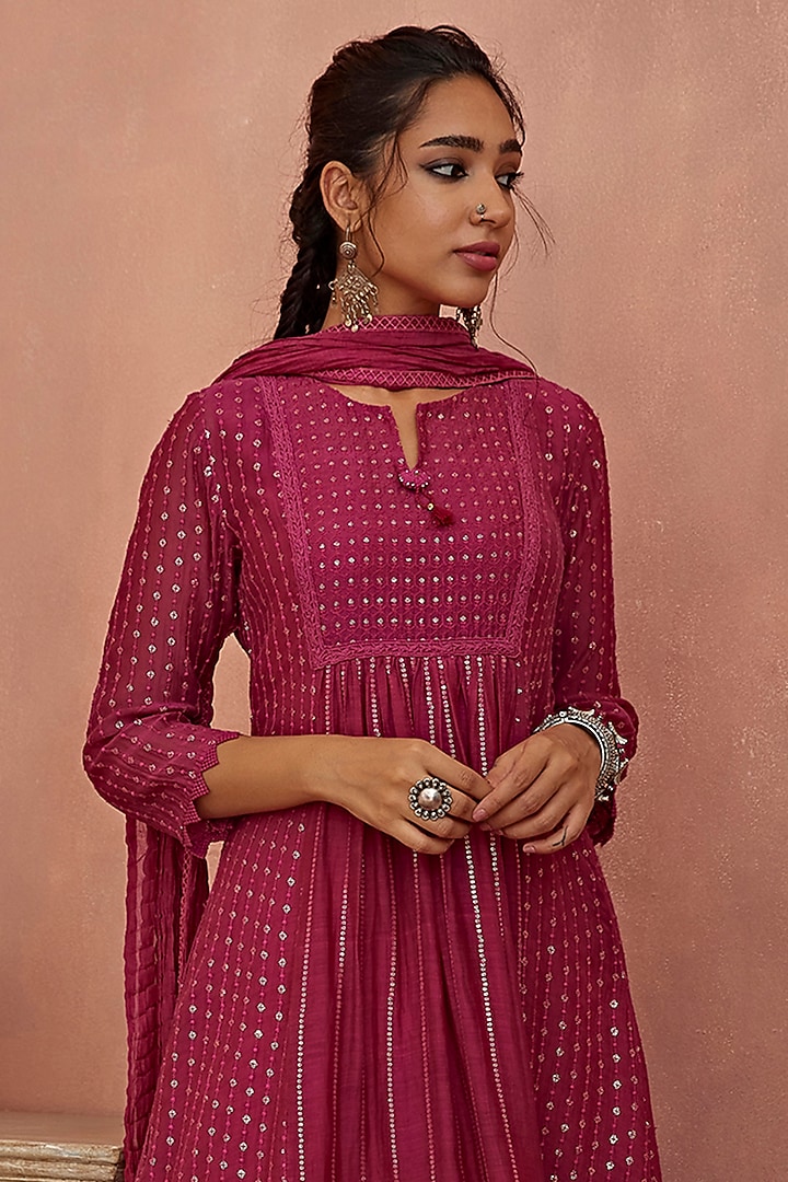 Magenta Chanderi Embroidered A-Line Kurta Set by Kritika Dawar at Pernia's Pop Up Shop
